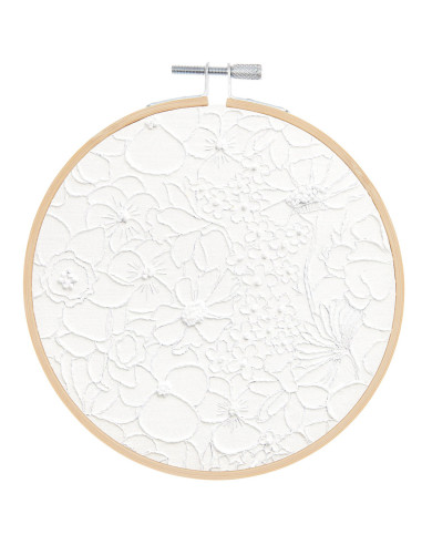 Stickpackung weisse Blume  Rico Design